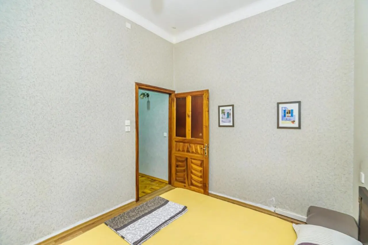 Cucla Apartment Targovu Baku
