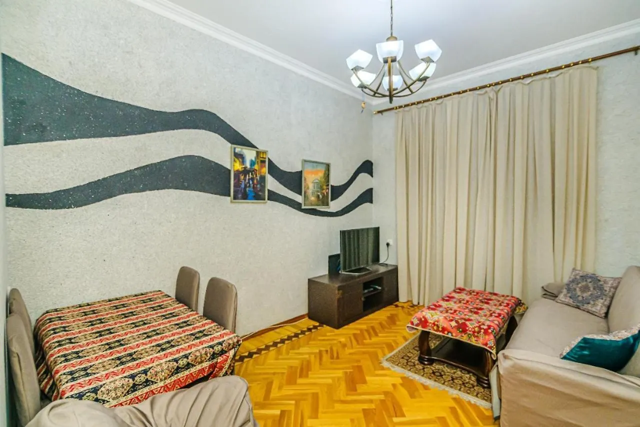 Cucla Apartment Targovu Baku