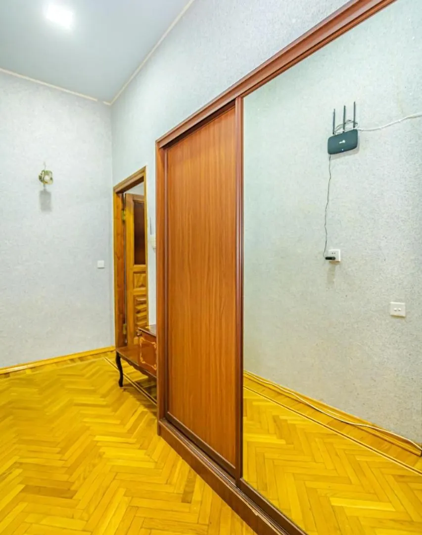 Cucla Apartment Targovu Baku